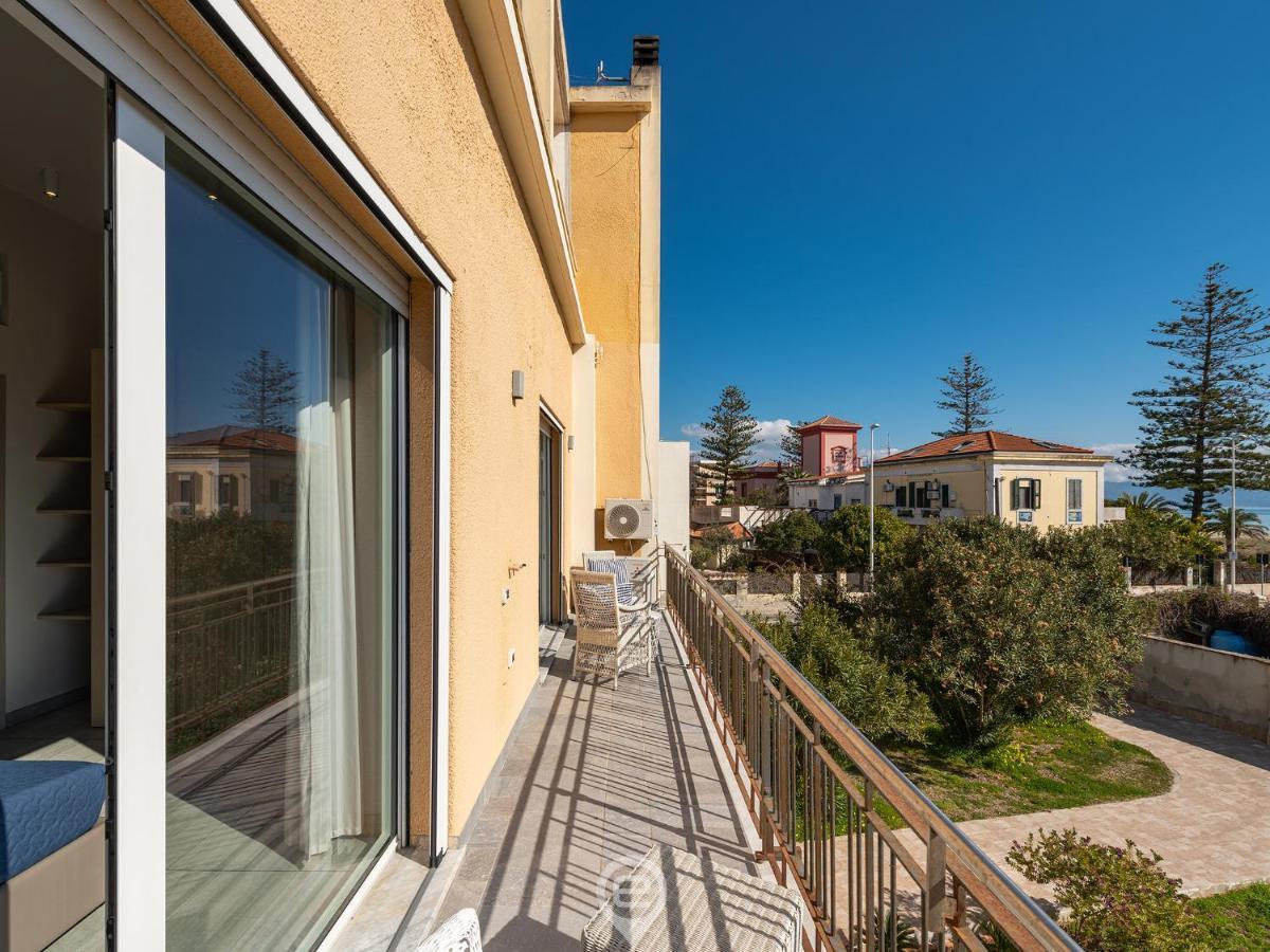 Poetto Sea Breeze - Blue Apartment Cagliari Exterior photo