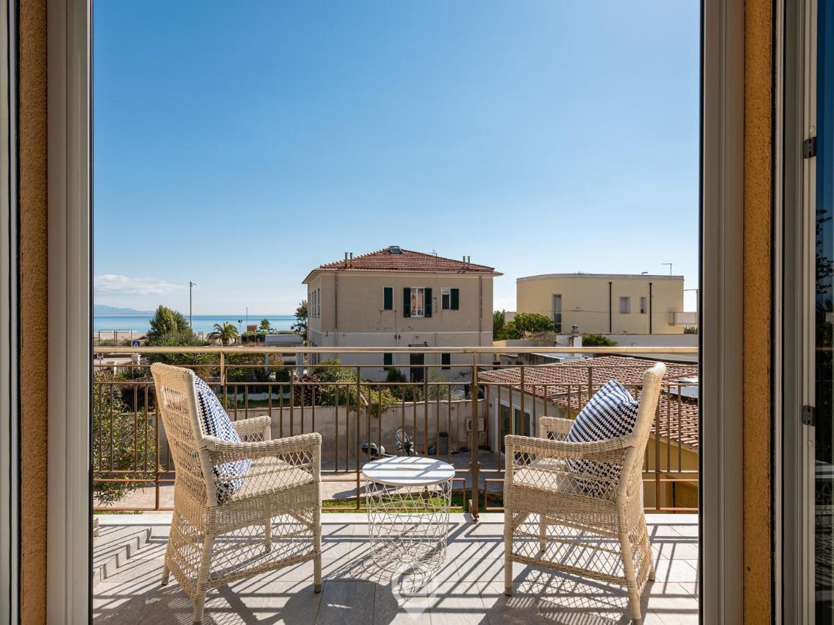 Poetto Sea Breeze - Blue Apartment Cagliari Exterior photo