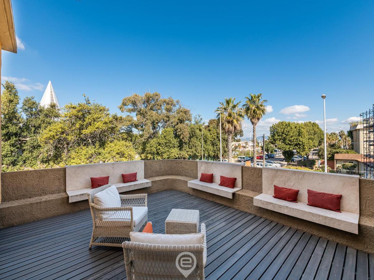 Poetto Sea Breeze - Blue Apartment Cagliari Exterior photo